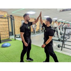 ACT: SALIDA GIMNASIO Q-FITLIFE (BACHILLERATO)